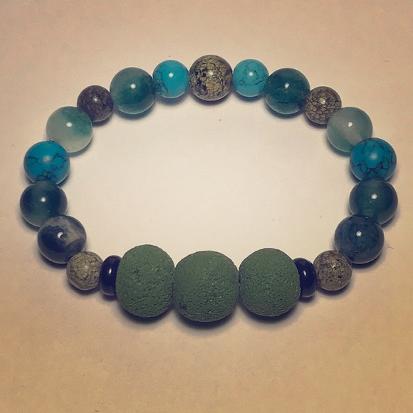 Essential Oil Diffuser Bracelet - Picture 5 of 7